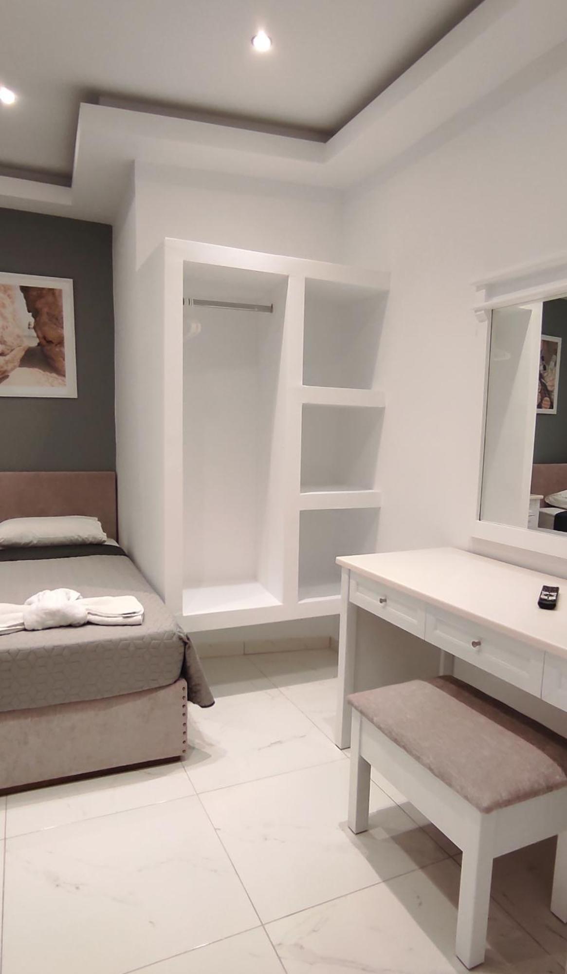 Zen Apartments Laganas Phòng bức ảnh